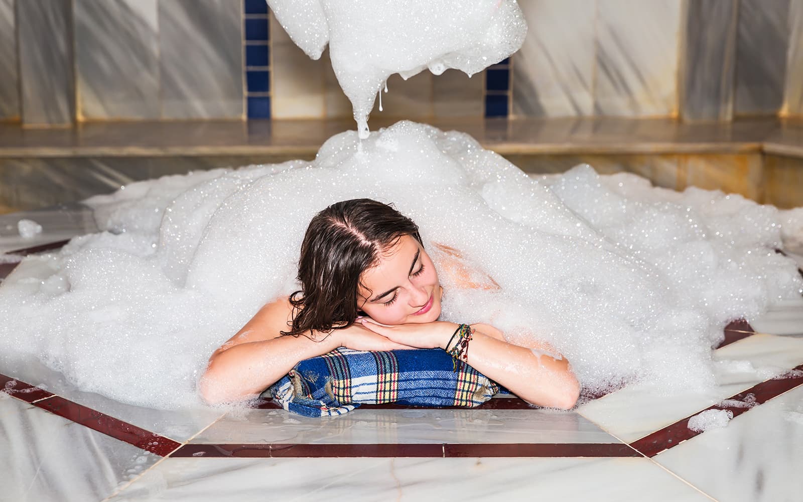 Antalya Center: Turkish Bath Experience with Transfers